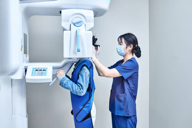 Best Cracked Tooth Emergency Dentist  in Oakland Park, FL